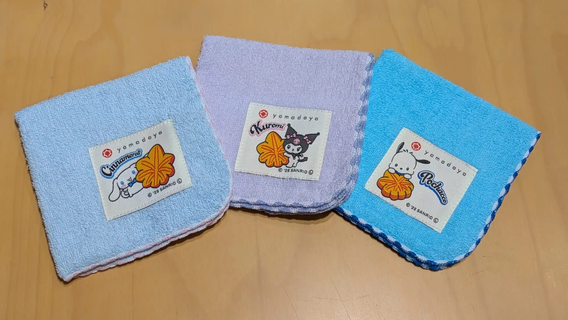 『もみじ饅頭』×サンリオキャラクターズ　まさかのコラボ！タオルハンカチを発売